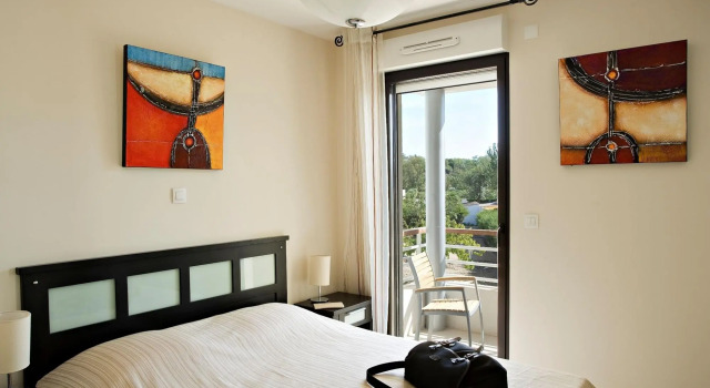 Luxury Apartment With Large Terrace