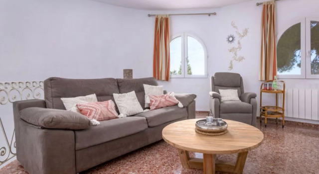 House Leon Dénia, Забронировать Отель Отели Дения с бассейном, рядом с Cova de L'Aigua, Бассейн
