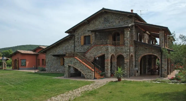 Апартаменты Agriturismo Podere Gozzuto