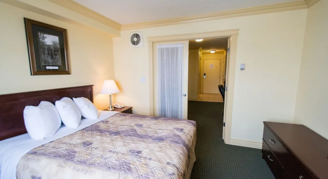 Полулюкс c 1 комнатой Nova Inn Peace River