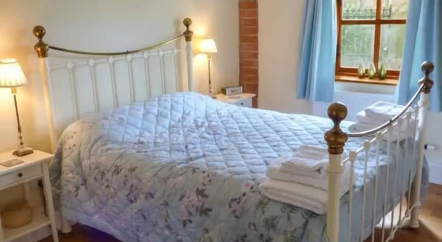 Stable Cottage, Забронировать Дом для отпуска Кингстон-апон-Халл Восточный райдинг Йоркшира