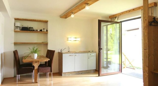 Camping Village Wörthersee, Prenota Campeggio Campeggi e glamping a Carinzia, Campeggio