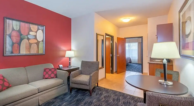 Двухместный люкс c 1 комнатой Holiday Inn & Suites Grand Junction-Airport by IHG