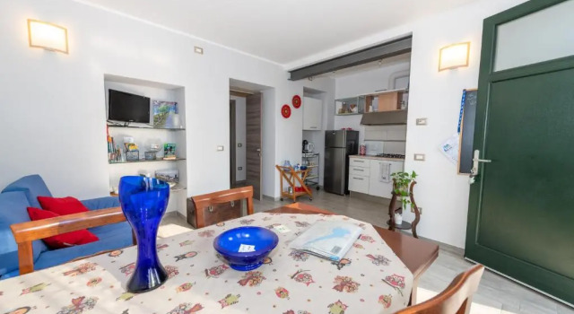 Casacobelli, Забронировать Отель Отели в центре Монцамбано, в центре