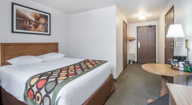 Serena Inn & Suites of Rapid City