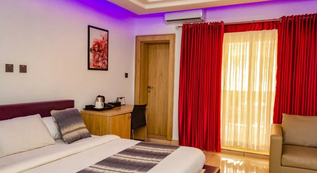 Shartell Hotels Jos, Rezerwuj Hotel Jos 