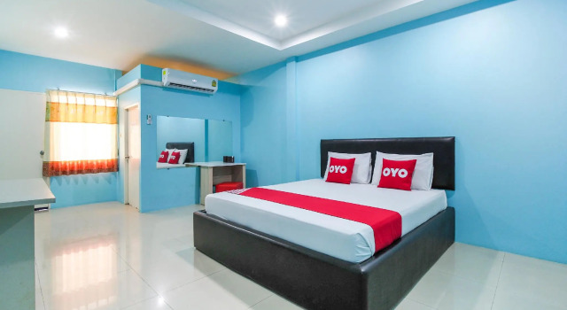 OYO 622 Sixsense Hotel (Vaccinated Staff)