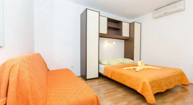 Apartments Joze, Забронировать Апартаменты/квартира Игране Макарска Ривьера