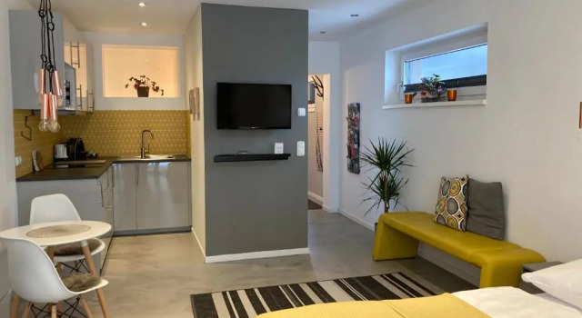 Студия Kals Studio Apartment Salzburg
