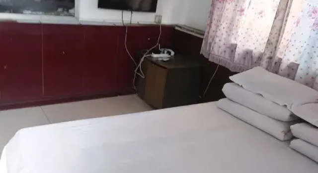 Номер Standard Qianxi Yingchun Hotel