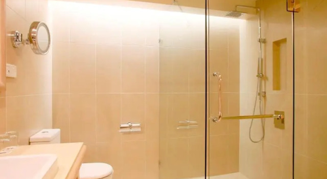 Номер Deluxe с балконом Crowne Plaza Alice Springs Lasseters by IHG
