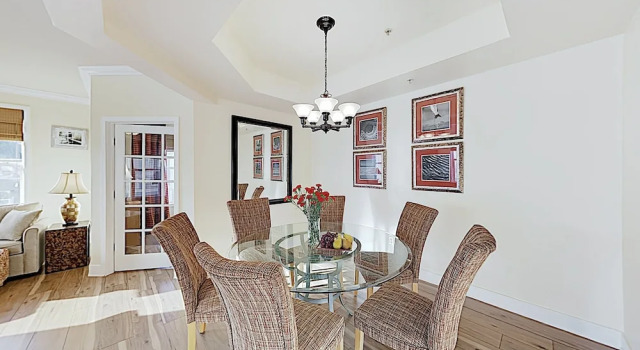 Upscale W/ Balcony - 2 Blocks To Beach! 4 Bedroom Condo, Rezerwuj Apartament Midtown 