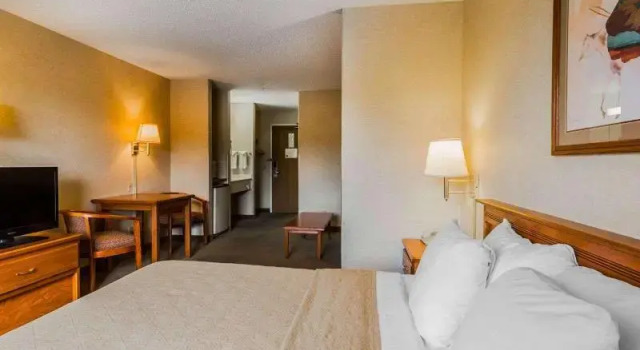 Двухместный люкс с видом на горы Quality Inn & Suites Montrose - Black Canyon Area