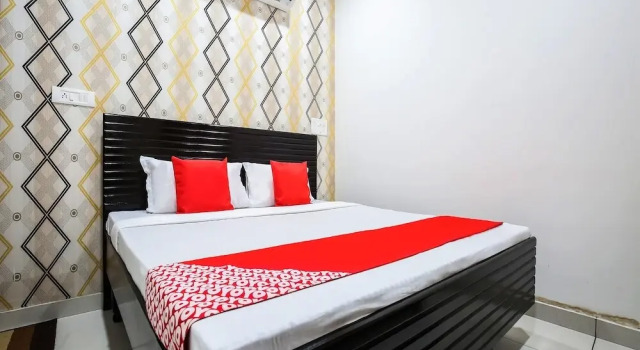 Royal Guest House by OYO Rooms, Rezerwuj Pensjonat Patiala Punjab