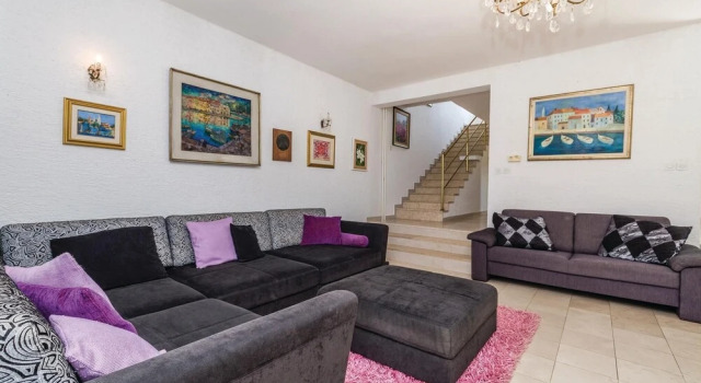 Nice Home in Barbat With Wifi and 3 Bedrooms, Prenota Hotel Hotel a Isole Quarnerine con piscina, Piscina