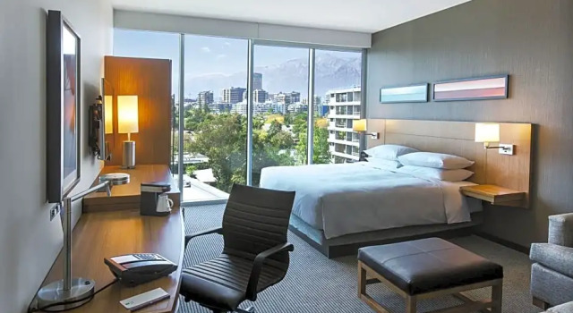 Двухместный номер Hyatt Place with Andes view Hyatt Place Santiago/Vitacura