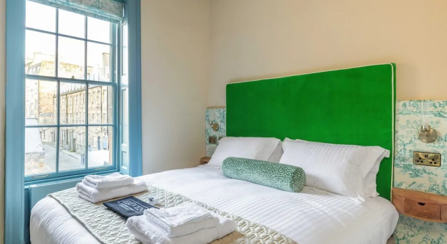 Номер Standard Eleven Stafford Street Townhouse