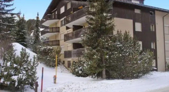 Apartment Seestrasse.1, Забронировать Апартаменты/квартира Вац Граубюнден