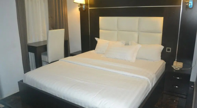 Номер Classic Mac Dove Lounge & Suites ltd