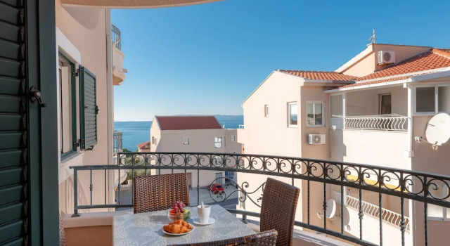 Апартаменты Classic с балконом Villa Tucepi Apartments