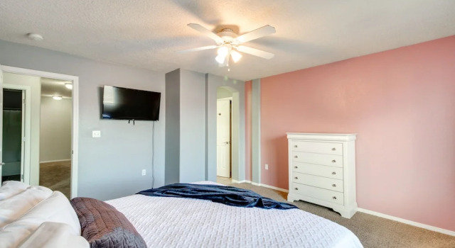 Chic New Mexico Retreat w/ Patio, Grill & Fire Pit, Buchen Sie Ferienhaus Los Lunas New Mexico