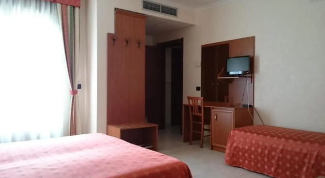 Четырёхместный номер Standard Hotel Holiday House