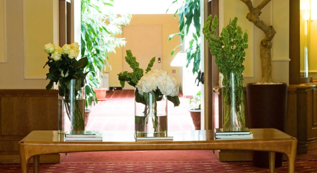 Отель Starhotels Business Palace