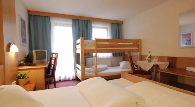 Семейный номер Standard Hotel Tia Monte