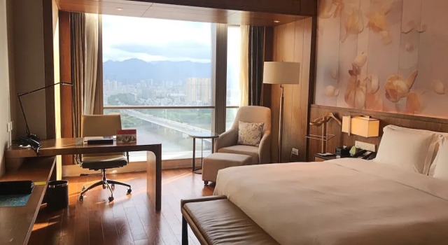 Клубный номер Standard с видом на реку Crowne Plaza Fuzhou Riverside by IHG