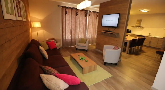 LES Chalets D'adrien N°7 : 4 Pièces 8 Personnes / 4 Rooms 8 People, Забронировать Шале Виллы Овернь-Рона-Альпы, Вилла