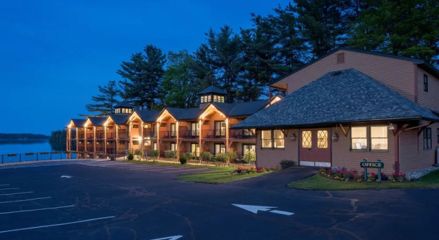 Center Harbor Inn, Rezerwuj Hotel Hotele w New England z basenem, Basen