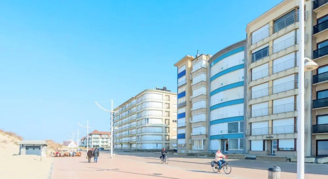 Koksijde Beachfront Vitalo 502, Rezerwuj Apartament Hotele w Bruksela z parkingiem, Parking