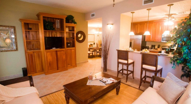 Двухместный люкс Clarion Suites Roatan at Pineapple Villas
