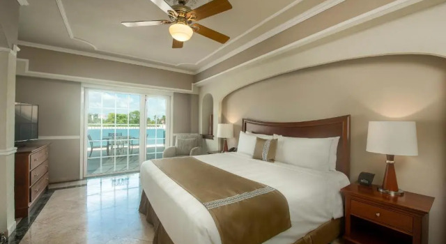 Двухместный номер Terrace Colonial Design Villa Mercedes Curio Collection By Hilton