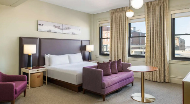 Двухместный номер Deluxe с видом на город Hotel Savoy Kansas City, Tapestry Collection by Hilton