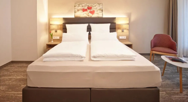 Двухместный номер Standard Hotel Wittelsbacher Hof
