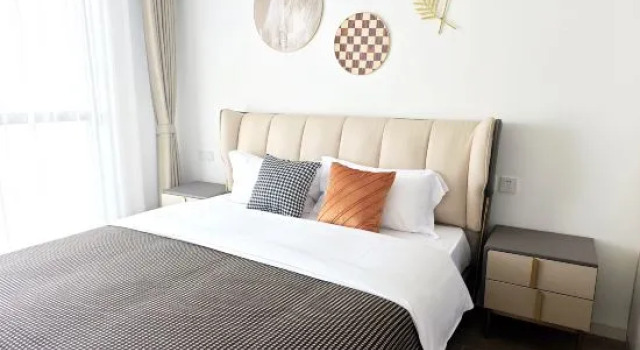 Люкс с 4 комнатами Beihai Yintan Lecheng Meiyu Seascape Apartment Hotel (Yintan Branch)