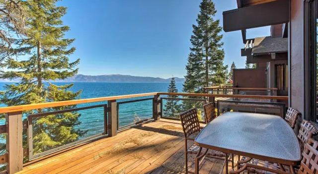 Апартаменты с 3 комнатами с балконом 11 Mi to Palisades Tahoe: Lakefront Home w/ View!