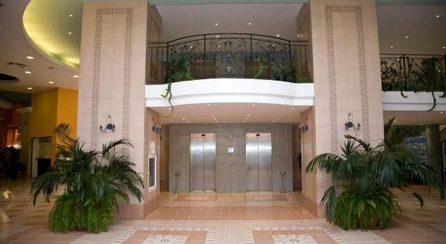 Hrizantema- All Inclusive Hotel