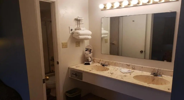 Номер Standard OYO Hotel Whitely City Hwy 27 KY