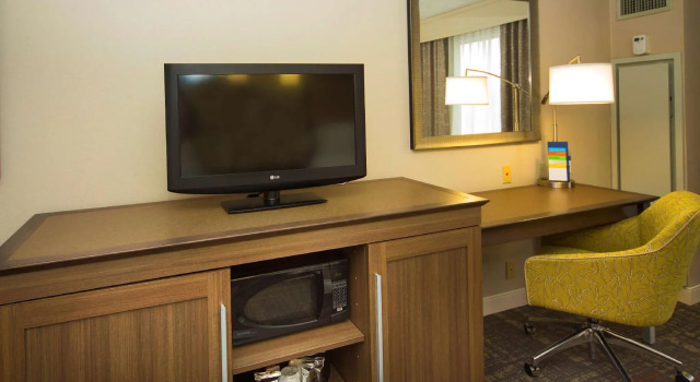 Двухместный номер Standard Hampton Inn & Suites Valdosta/Conference Center