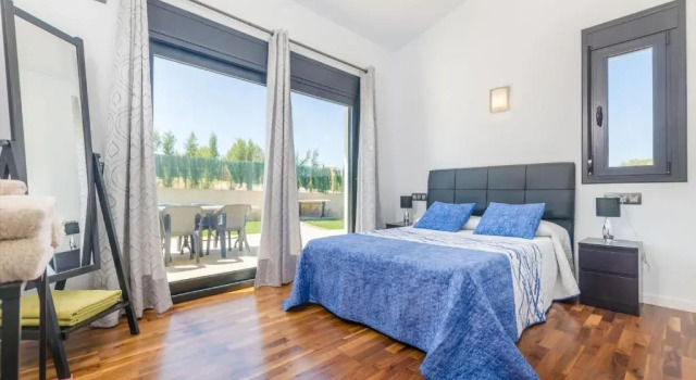 Вилла с 3 комнатами Villa La Primera