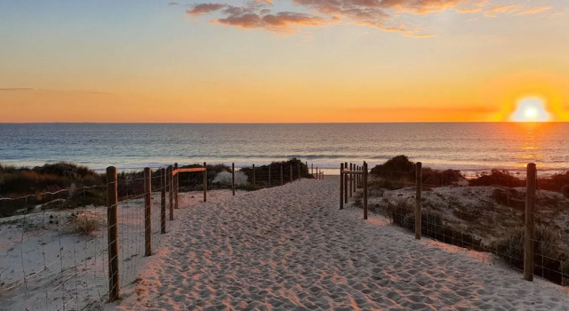 West Beach Lagoon 221, Reserva ahora Apartamento Hoteles en Perth con piscina, cerca de Scarborough Beach, Piscina