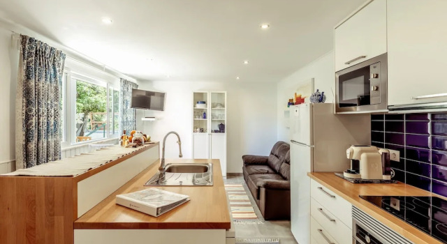 Апартаменты Algés Village Casa 4 by Lisbon-Coast vacation