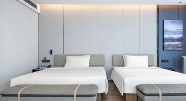 Тент Tai Zhou Hai Ling Ying Chun Dong Lu Atour Hotel