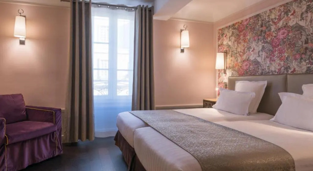 Номер Superior Crystal Hotel