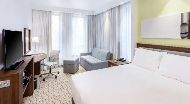 Номер Hampton By Hilton Gdansk Oliwa