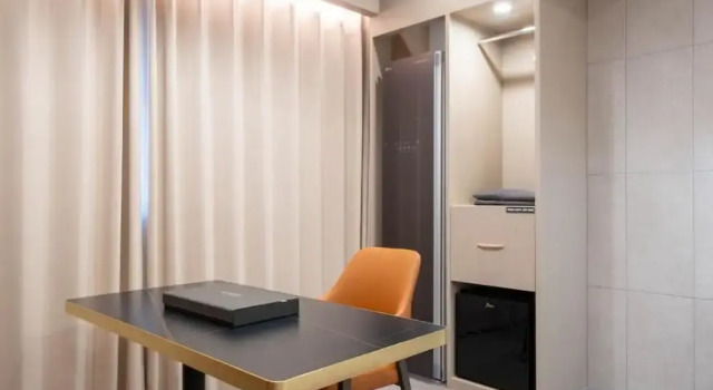 Номер Economy Urban Brown Hotel