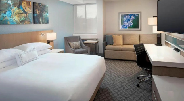 Номер Standard Delta Hotels by Marriott Seattle Everett