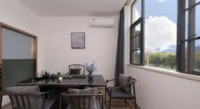 Люкс Runcheng Yayun Hotel